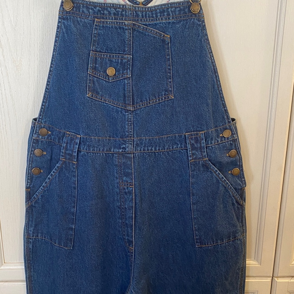Wrangler Classic Blue Denim Overalls flat measurement: waist - 18” inseam 28.5” - Picture 5 of 12